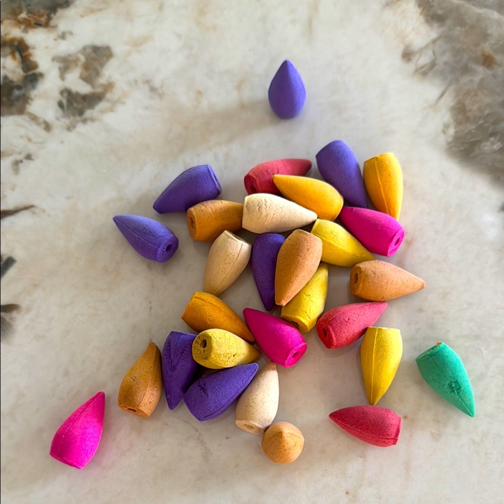 Colorful Inscents